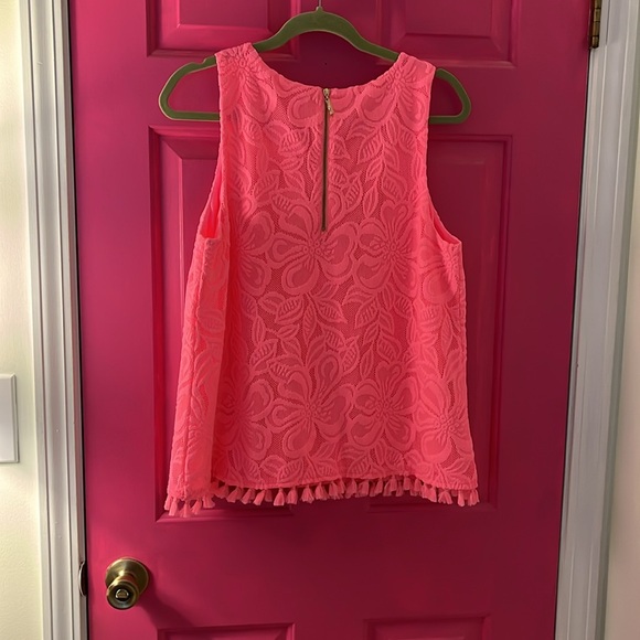 Lilly Pulitzer Maybelle top!!! Gorgeous 😀 - Picture 5 of 6